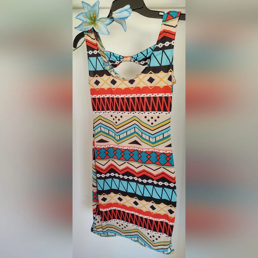 Pattern Mini dress - Picture 2 of 5